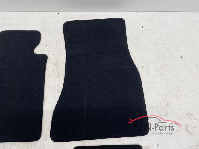 BMW G30 LCI 5-serie Matten set Zwart