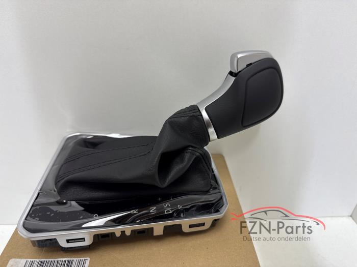 VW Passat B8 DSG Versnellingspook Automaat hoogglans zwart verlicht