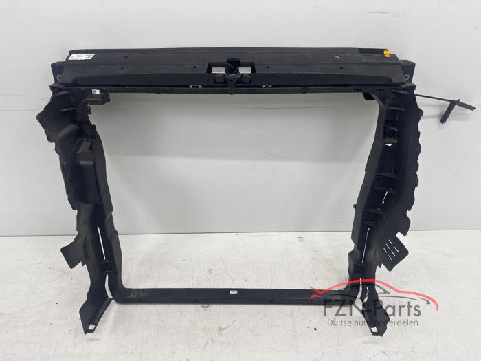 VW Crafter 7C Front