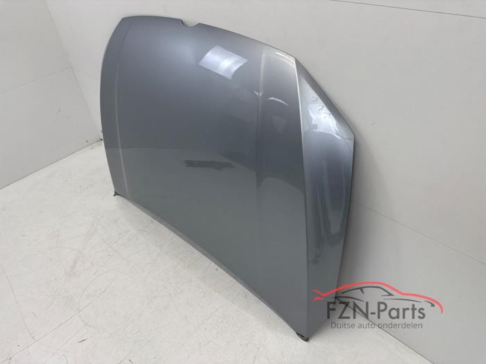 VW Golf 8 Facelift Motorkap LM7P Oyster Silver