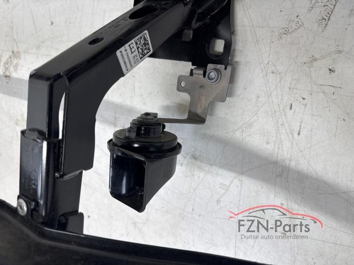 VW Golf 8 GTI Bumperbalk Voorzijde + onderstrip + Schuim