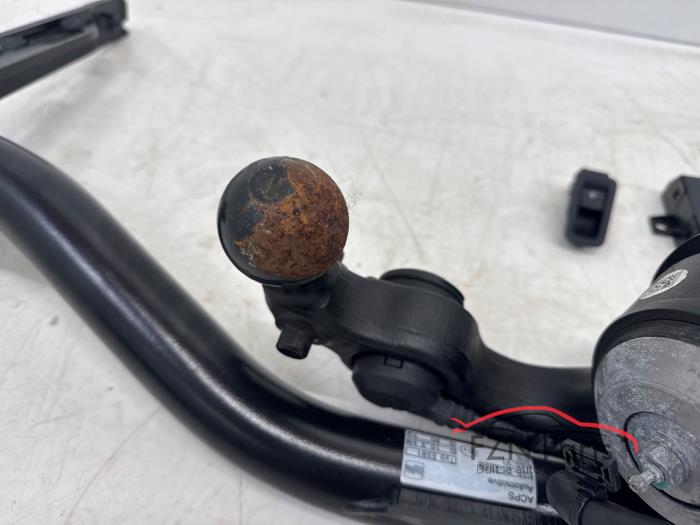 Seat Leon 5FA Anhängerkupplung abnehmbar mit Modul